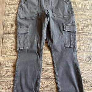 Spanx size Large gray cargo pants inseam 29” stretch cute dressed up or down EUC